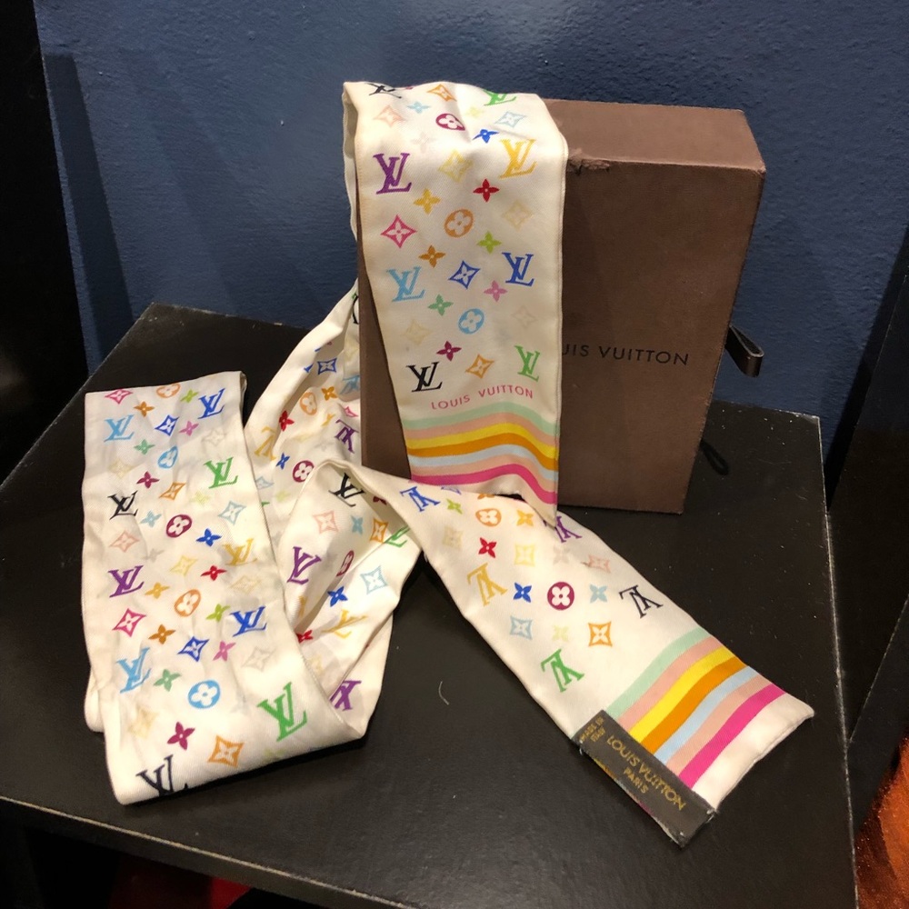 Authentic LOUIS VUITTON 100% Silk Bandeau Scarf